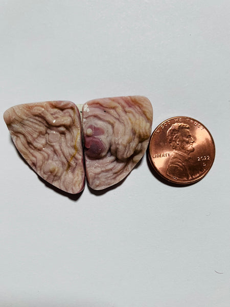 V 124 Moroccan Stalactite Quartz / Pair