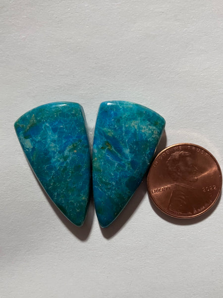 V 384 Peruvian Blue Opal Pair