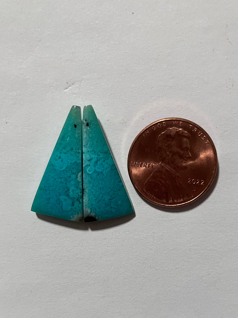 V 682 Chrysocolla in Quartz